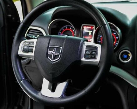 Серый Додж Джорни, объемом двигателя 0 л и пробегом 93 тыс. км за 9300 $, фото 6 на Automoto.ua