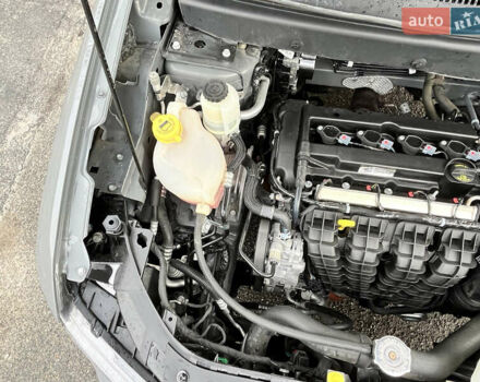 Серый Додж Джорни, объемом двигателя 2.36 л и пробегом 106 тыс. км за 13500 $, фото 55 на Automoto.ua