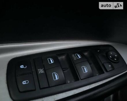 Серый Додж Джорни, объемом двигателя 2.36 л и пробегом 173 тыс. км за 13600 $, фото 16 на Automoto.ua