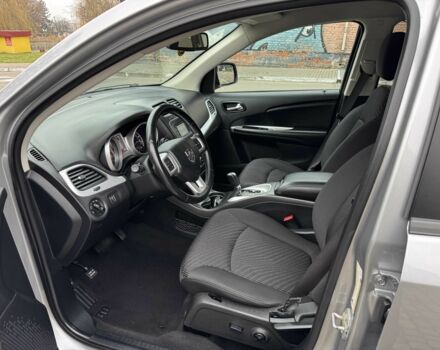 Серый Додж Джорни, объемом двигателя 2.4 л и пробегом 124 тыс. км за 13499 $, фото 16 на Automoto.ua