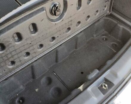 Серый Додж Джорни, объемом двигателя 2.4 л и пробегом 94 тыс. км за 15200 $, фото 32 на Automoto.ua