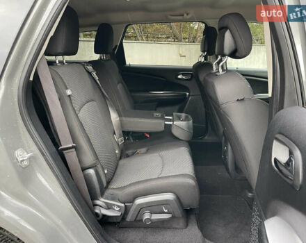 Додж Джорни 2020 в Киеве на Automoto.ua Серый Додж Джорни, объемом двигателя 2.36 л и пробегом 92 тыс. км за 14990 $, фото 14 на Automoto.ua