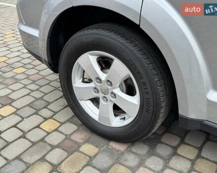 Сірий Додж Джорні, об'ємом двигуна 2.4 л та пробігом 124 тис. км за 13499 $, фото 66 на Automoto.ua