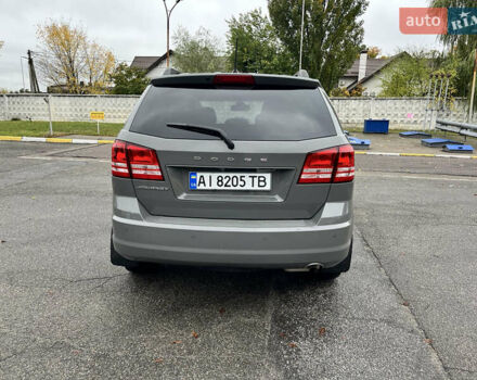 Серый Додж Джорни, объемом двигателя 2.36 л и пробегом 105 тыс. км за 13600 $, фото 14 на Automoto.ua