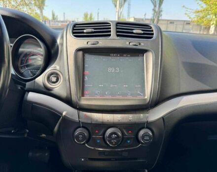 Сірий Додж Джорні, об'ємом двигуна 2.4 л та пробігом 125 тис. км за 15400 $, фото 15 на Automoto.ua