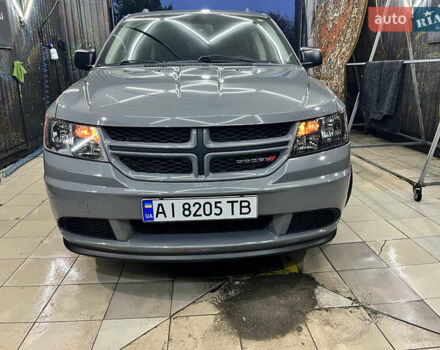 Серый Додж Джорни, объемом двигателя 2.36 л и пробегом 105 тыс. км за 13600 $, фото 48 на Automoto.ua