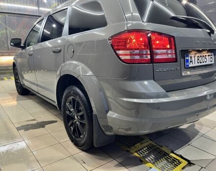 Сірий Додж Джорні, об'ємом двигуна 2.4 л та пробігом 105 тис. км за 13600 $, фото 10 на Automoto.ua