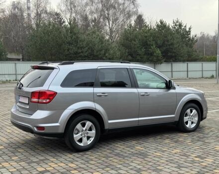 Серый Додж Джорни, объемом двигателя 2.4 л и пробегом 124 тыс. км за 13499 $, фото 9 на Automoto.ua