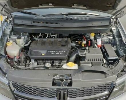 Серый Додж Джорни, объемом двигателя 2.4 л и пробегом 94 тыс. км за 15200 $, фото 22 на Automoto.ua