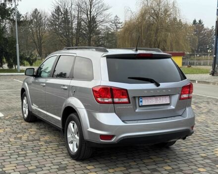 Серый Додж Джорни, объемом двигателя 2.4 л и пробегом 124 тыс. км за 13499 $, фото 6 на Automoto.ua