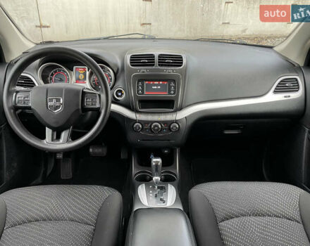 Додж Джорни 2020 в Киеве на Automoto.ua Серый Додж Джорни, объемом двигателя 2.36 л и пробегом 92 тыс. км за 14990 $, фото 17 на Automoto.ua
