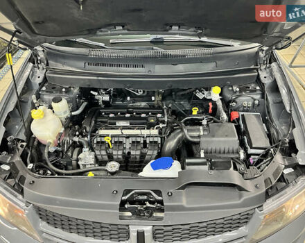 Серый Додж Джорни, объемом двигателя 2.36 л и пробегом 105 тыс. км за 13600 $, фото 44 на Automoto.ua