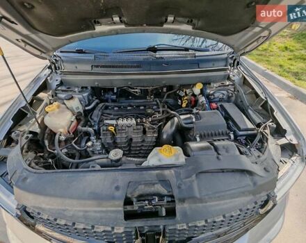 Серый Додж Джорни, объемом двигателя 2.4 л и пробегом 150 тыс. км за 15900 $, фото 11 на Automoto.ua