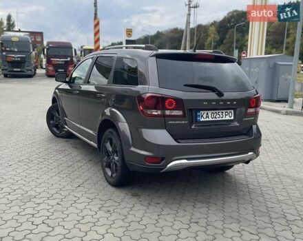 Додж Джорни 2020 в Киеве на Automoto.ua Серый Додж Джорни, объемом двигателя 2.36 л и пробегом 99 тыс. км за 14600 $, фото 6 на Automoto.ua