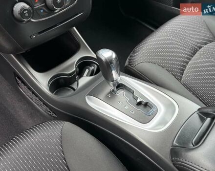 Сірий Додж Джорні, об'ємом двигуна 2.4 л та пробігом 124 тис. км за 13499 $, фото 30 на Automoto.ua