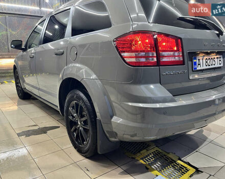 Серый Додж Джорни, объемом двигателя 2.36 л и пробегом 105 тыс. км за 13600 $, фото 51 на Automoto.ua