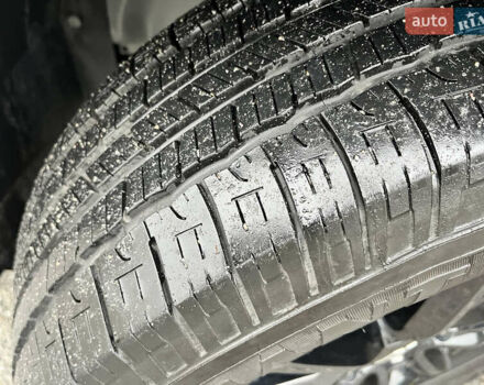 Серый Додж Джорни, объемом двигателя 2.36 л и пробегом 105 тыс. км за 13600 $, фото 39 на Automoto.ua