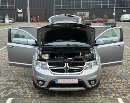 Серый Додж Джорни, объемом двигателя 2.4 л и пробегом 124 тыс. км за 13499 $, фото 14 на Automoto.ua