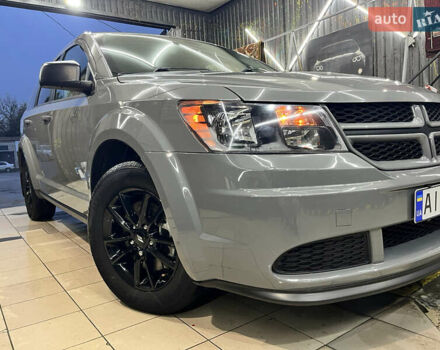 Серый Додж Джорни, объемом двигателя 2.36 л и пробегом 105 тыс. км за 13600 $, фото 46 на Automoto.ua