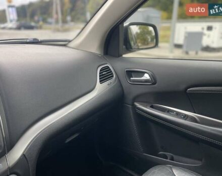 Додж Джорни 2020 в Киеве на Automoto.ua Серый Додж Джорни, объемом двигателя 2.36 л и пробегом 99 тыс. км за 14600 $, фото 16 на Automoto.ua