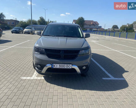 Серый Додж Джорни, объемом двигателя 2.36 л и пробегом 137 тыс. км за 16500 $, фото 1 на Automoto.ua