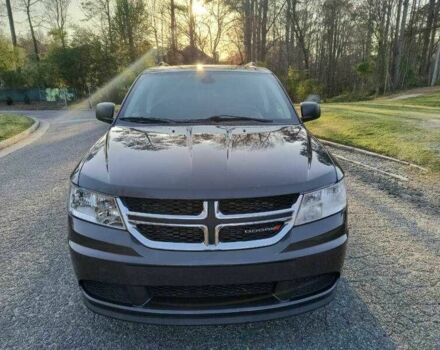 Серый Додж Джорни, объемом двигателя 2.4 л и пробегом 53 тыс. км за 2400 $, фото 7 на Automoto.ua