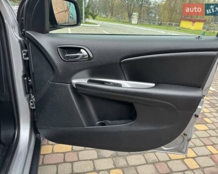 Сірий Додж Джорні, об'ємом двигуна 2.4 л та пробігом 124 тис. км за 13499 $, фото 38 на Automoto.ua