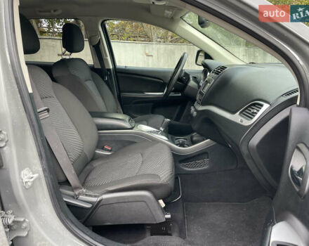 Додж Джорни 2020 в Киеве на Automoto.ua Серый Додж Джорни, объемом двигателя 2.36 л и пробегом 92 тыс. км за 14990 $, фото 16 на Automoto.ua