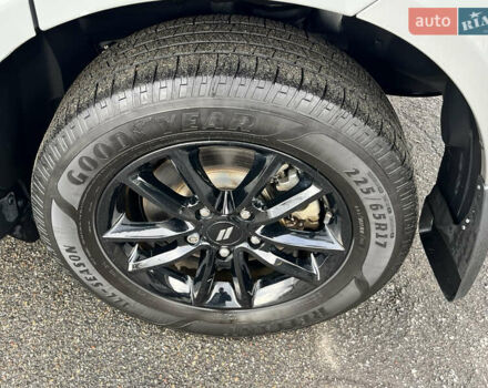 Серый Додж Джорни, объемом двигателя 2.36 л и пробегом 106 тыс. км за 13500 $, фото 52 на Automoto.ua