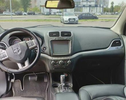 Серый Додж Джорни, объемом двигателя 2.4 л и пробегом 94 тыс. км за 15200 $, фото 19 на Automoto.ua
