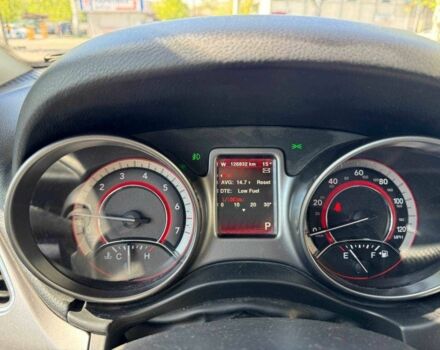 Сірий Додж Джорні, об'ємом двигуна 2.4 л та пробігом 125 тис. км за 15400 $, фото 14 на Automoto.ua