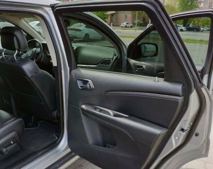 Серый Додж Джорни, объемом двигателя 2.4 л и пробегом 94 тыс. км за 15200 $, фото 11 на Automoto.ua