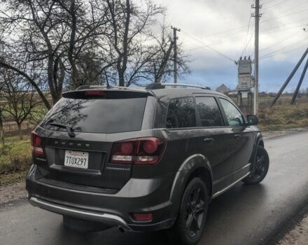 Серый Додж Джорни, объемом двигателя 2 л и пробегом 167 тыс. км за 12900 $, фото 3 на Automoto.ua