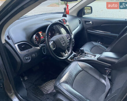 Сірий Додж Джорні, об'ємом двигуна 2.36 л та пробігом 126 тис. км за 13300 $, фото 9 на Automoto.ua