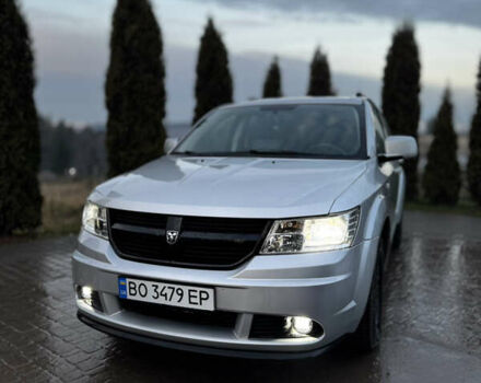 Серый Додж Джорни, объемом двигателя 2 л и пробегом 215 тыс. км за 6999 $, фото 1 на Automoto.ua