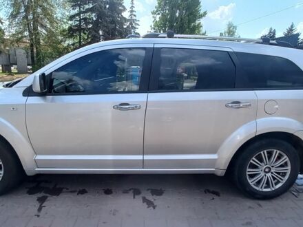 Серый Додж Джорни, объемом двигателя 2 л и пробегом 145 тыс. км за 9000 $, фото 1 на Automoto.ua