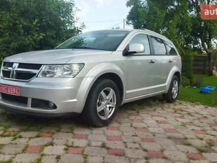 Додж Джорни 2010 в Ровно на Automoto.ua Серый Додж Джорни, объемом двигателя 2 л и пробегом 165 тыс. км за 9900 $, фото 1 на Automoto.ua