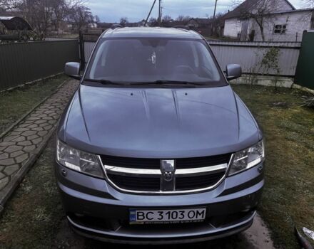Сірий Додж Джорні, об'ємом двигуна 2 л та пробігом 230 тис. км за 10000 $, фото 1 на Automoto.ua