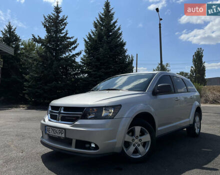Сірий Додж Джорні, об'ємом двигуна 2.36 л та пробігом 244 тис. км за 10300 $, фото 1 на Automoto.ua