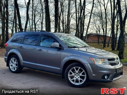Серый Додж Джорни, объемом двигателя 3.6 л и пробегом 189 тыс. км за 8980 $, фото 1 на Automoto.ua