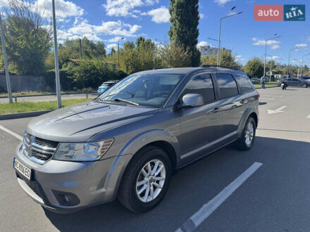 Серый Додж Джорни, объемом двигателя 2.4 л и пробегом 310 тыс. км за 8200 $, фото 1 на Automoto.ua