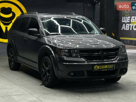 Серый Додж Джорни, объемом двигателя 2.36 л и пробегом 248 тыс. км за 10500 $, фото 1 на Automoto.ua