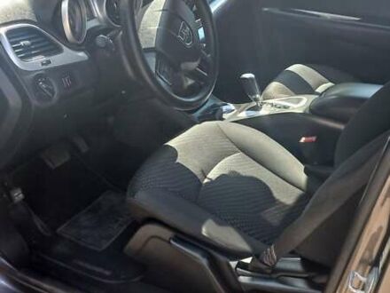 Серый Додж Джорни, объемом двигателя 2.36 л и пробегом 1 тыс. км за 9000 $, фото 1 на Automoto.ua