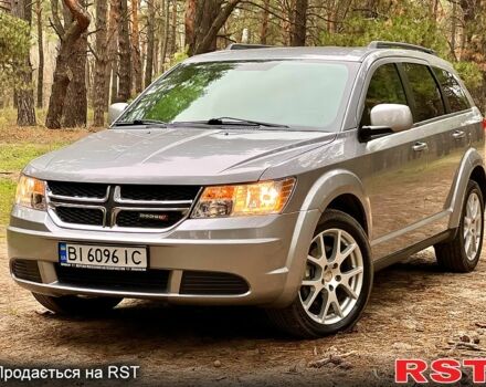 Серый Додж Джорни, объемом двигателя 2.4 л и пробегом 250 тыс. км за 10500 $, фото 1 на Automoto.ua