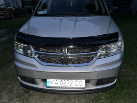 Серый Додж Джорни, объемом двигателя 2.36 л и пробегом 160 тыс. км за 9500 $, фото 1 на Automoto.ua