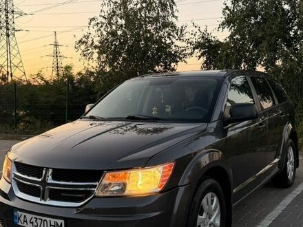 Сірий Додж Джорні, об'ємом двигуна 2.4 л та пробігом 220 тис. км за 8500 $, фото 1 на Automoto.ua