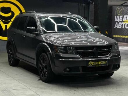 Серый Додж Джорни, объемом двигателя 2.4 л и пробегом 248 тыс. км за 10500 $, фото 1 на Automoto.ua