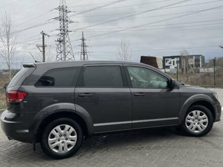 Сірий Додж Джорні, об'ємом двигуна 2.4 л та пробігом 220 тис. км за 10500 $, фото 1 на Automoto.ua