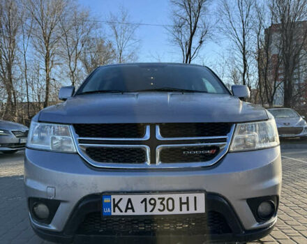 Серый Додж Джорни, объемом двигателя 3.61 л и пробегом 180 тыс. км за 10500 $, фото 1 на Automoto.ua