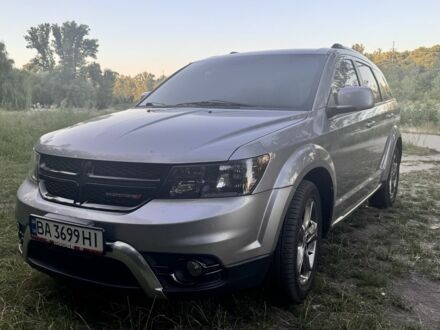 Додж Джорні 2015 у Кропивницькому (Кіровограді) на Automoto.ua Сірий Додж Джорні, об'ємом двигуна 2.4 л та пробігом 170 тис. км за 12700 $, фото 1 на Automoto.ua